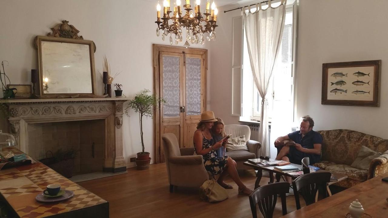 Bed and Breakfast Le Stanze Di Sara Turin Exterior foto