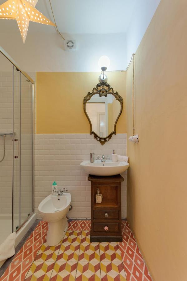 Bed and Breakfast Le Stanze Di Sara Turin Exterior foto